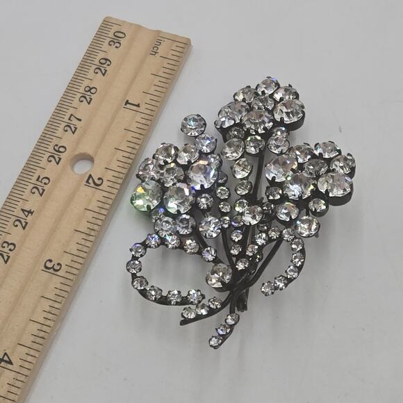 Vintage Huge Very Sparkly Austrian Crystal Clear Flower Spray Brooch Japanned - Picture 7 of 7